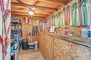 19830 SE 15th Pl, Morriston, FL 32668 - Photo 32