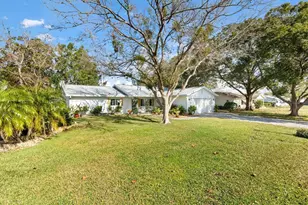 10195 SE 178th Pl, Summerfield, FL 34491 - Photo 4