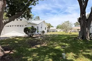 10195 SE 178th Pl, Summerfield, FL 34491 - Photo 6