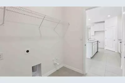 8761 Pinecrest Trail, Wildwood, FL 34785 - Photo 14