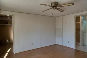 1863 W Schwartz Blvd, Lady Lake, FL 32159 - Photo 20