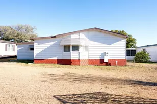 1863 W Schwartz Blvd, Lady Lake, FL 32159 - Photo 22