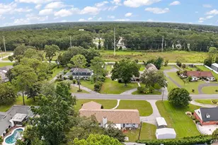 1862 NE 40th Ct, Ocala, FL 34470 - Photo 2