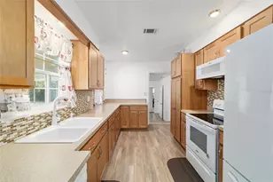 5200 NE 25th Ave, Ocala, FL 34479 - Photo 4