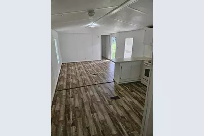 2122 Cr 426, Lake Panasoffkee, FL 33538 - Photo 6