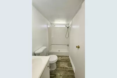 2122 Cr 426, Lake Panasoffkee, FL 33538 - Photo 12