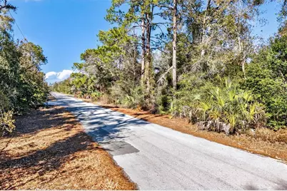 10051 N Marigold Terrace, Crystal River, FL 34428 - Photo 18
