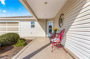 1941 Yellow Pine Pl, The Villages, FL 32162 - Photo 4