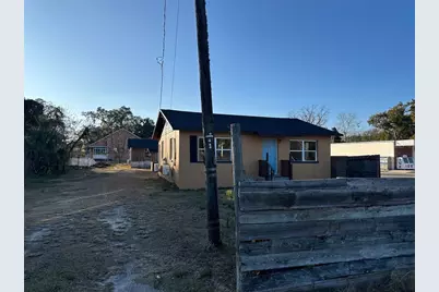 9710 NE 21st Avenue, Anthony, FL 32617 - Photo 2