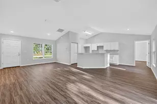 15067 SE 61st Ct, Summerfield, FL 34491 - Photo 4