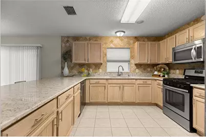 3024 Macon Court, The Villages, FL 32162 - Photo 8