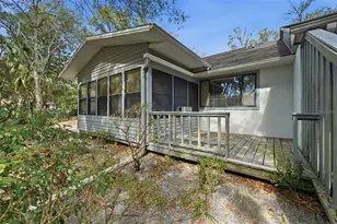 554 W Cherry Laurel Ct, Beverly Hills, FL 34465 - Photo 8