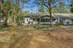 554 W Cherry Laurel Ct, Beverly Hills, FL 34465 - Photo 10