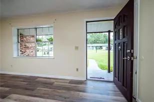 1125 NE 46th Ct, Ocala, FL 34470 - Photo 4