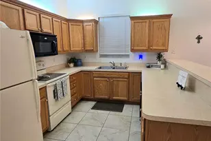 2116 NE 40th Terrace, Ocala, FL 34470 - Photo 2