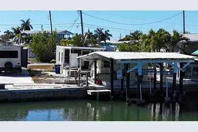 3900 Royal Palm Drive, Saint James City, FL 33956 - Photo 28