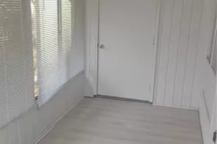 589 Fairways Cir, Ocala, FL 34472 - Photo 12