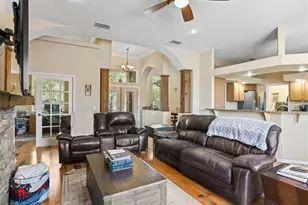 11670 SE 6th St, Williston, FL 32696 - Photo 10