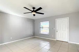 11520 SE 129th Pl, Ocklawaha, FL 32179 - Photo 4