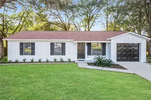 11520 SE 129th Pl, Ocklawaha, FL 32179 - Photo 2