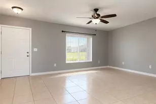 61 Walnut Dr, Ocala, FL 34480 - Photo 2