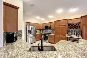 4239 Deskin Ln, The Villages, FL 32163 - Photo 32