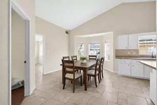 13599 SE 51st Terrace, Summerfield, FL 34491 - Photo 4