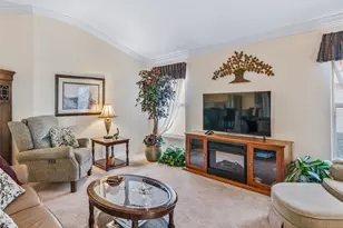 17651 SE 90th Clemson Cir, The Villages, FL 32162 - Photo 16