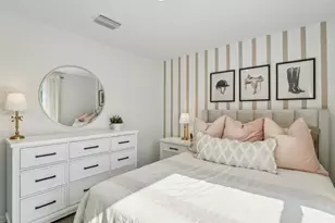 8753 Triumph Cir, Wildwood, FL 34785 - Photo 20