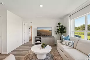 8753 Triumph Cir, Wildwood, FL 34785 - Photo 16