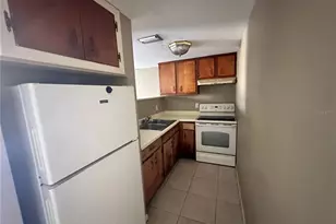 2212 E Silver Springs Blvd, Ocala, FL 34470 - Photo 4