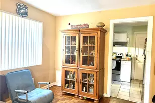 909 NE 14th Ave, Ocala, FL 34470 - Photo 8