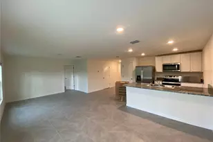 93 Hickory Course Pass, Ocala, FL 34472 - Photo 2