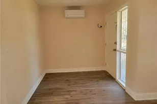 1408 NE 15th Pl, Ocala, FL 34470 - Photo 4