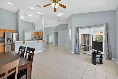 39914 Sunbeam Way, Lady Lake, FL 32159 - Photo 14