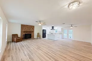 3732 NE 28th Ct, Ocala, FL 34479 - Photo 4