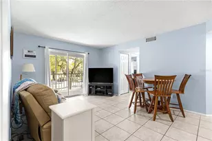 588 Fairways Ln, Ocala, FL 34472 - Photo 18