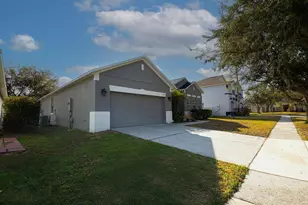 13845 Amberleigh Rd, Orlando, FL 32837 - Photo 2
