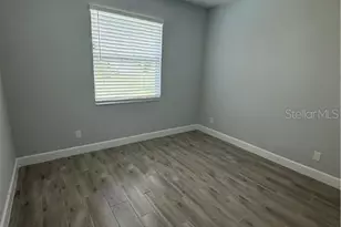 925 NW 9th Ave, Cape Coral, FL 33993 - Photo 6