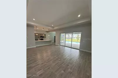 925 NW 9th Avenue, Cape Coral, FL 33993 - Photo 10