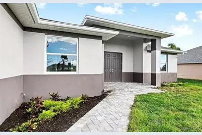 928 NE 3rd Avenue, Cape Coral, FL 33909 - Photo 2