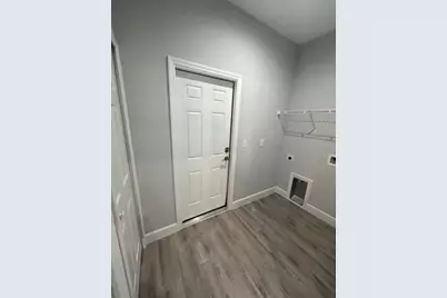 928 NE 3rd Avenue, Cape Coral, FL 33909 - Photo 8