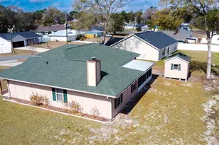 727 NE 130th Terrace, Silver Springs, FL 34488 - Photo 4