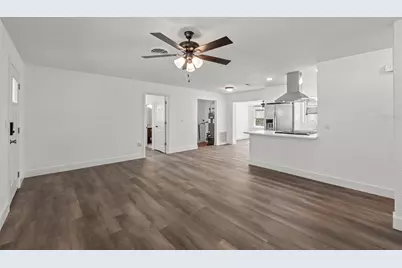 5224 52nd Avenue N, Saint Petersburg, FL 33709 - Photo 6