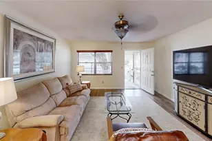 8665 SW 94th St, Ocala, FL 34481 - Photo 4