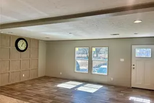 11431 NE 71st St, Bronson, FL 32621 - Photo 6