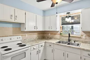 8810 SE 88th Pl, Ocala, FL 34472 - Photo 12