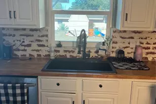 5561 NE 5th Pl, Ocala, FL 34470 - Photo 10