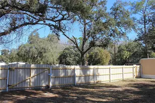 18664 SE 21st Pl, Silver Springs, FL 34488 - Photo 10