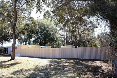 18664 SE 21st Place, Silver Springs, FL 34488 - Photo 2